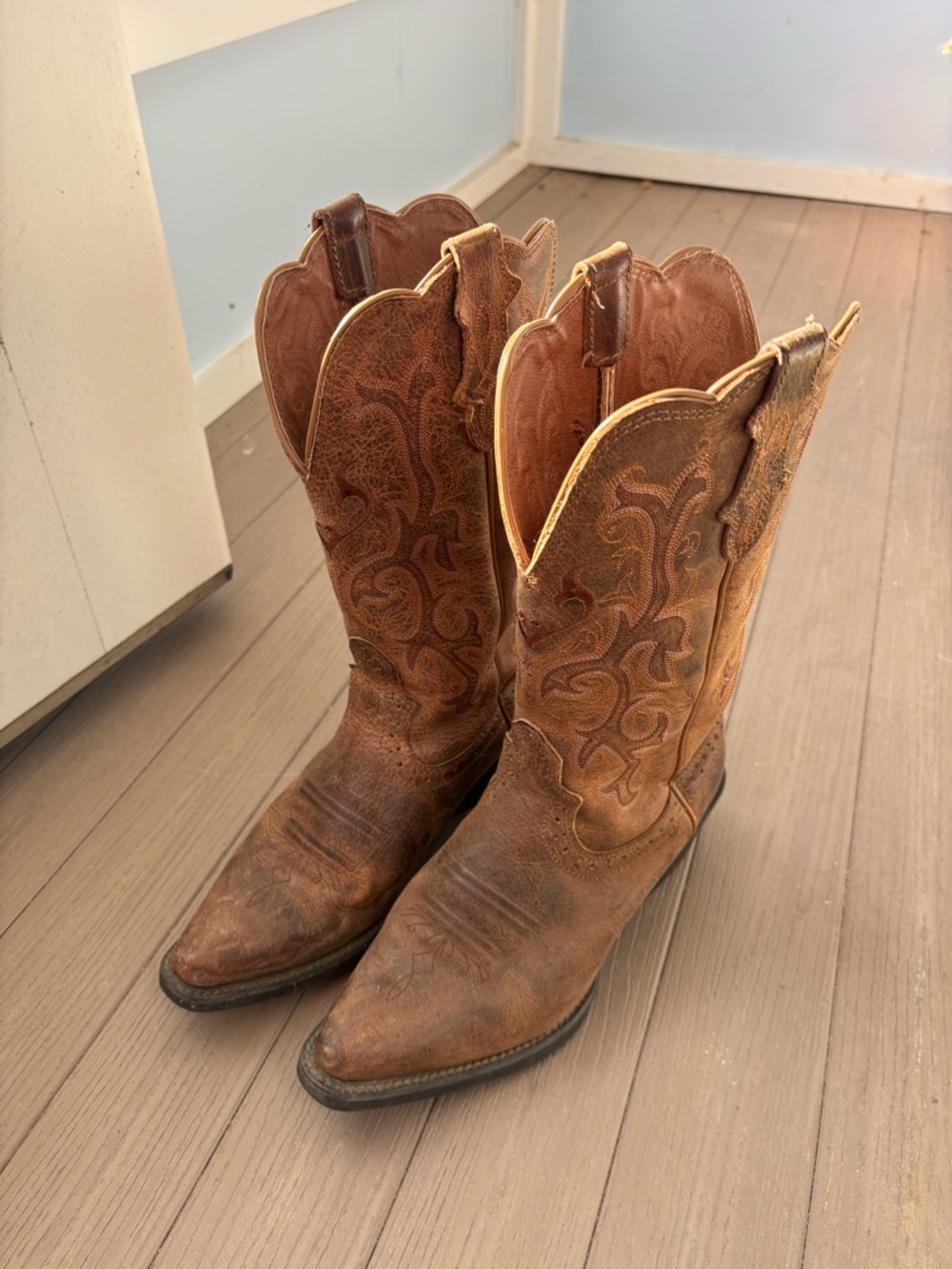 Justin Boots Brown Leather Western Boots